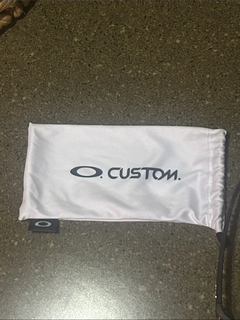 Oakley Custom Holbrook. Red camo frame/ Gold polarized lens. New unused.